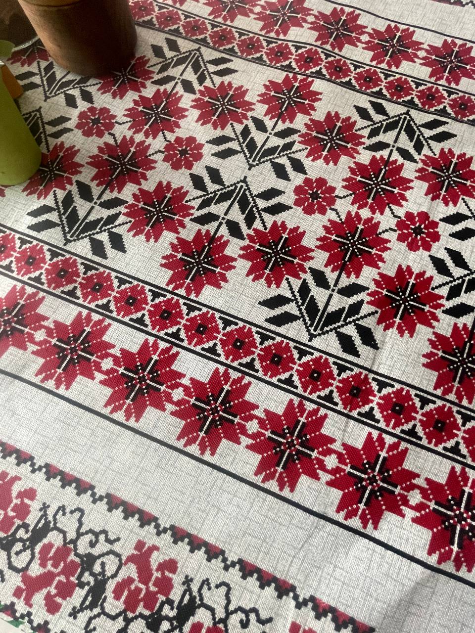 Червоний Мак Традицій